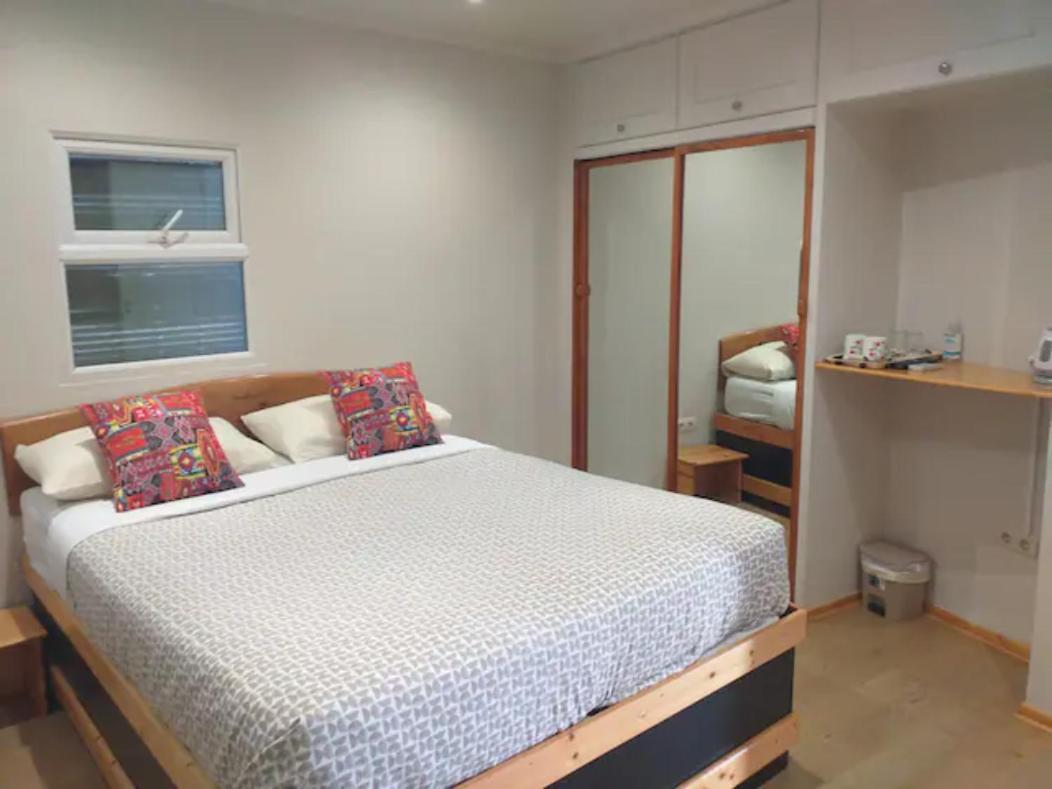 Malaga Ensuites City Centre Luaran gambar