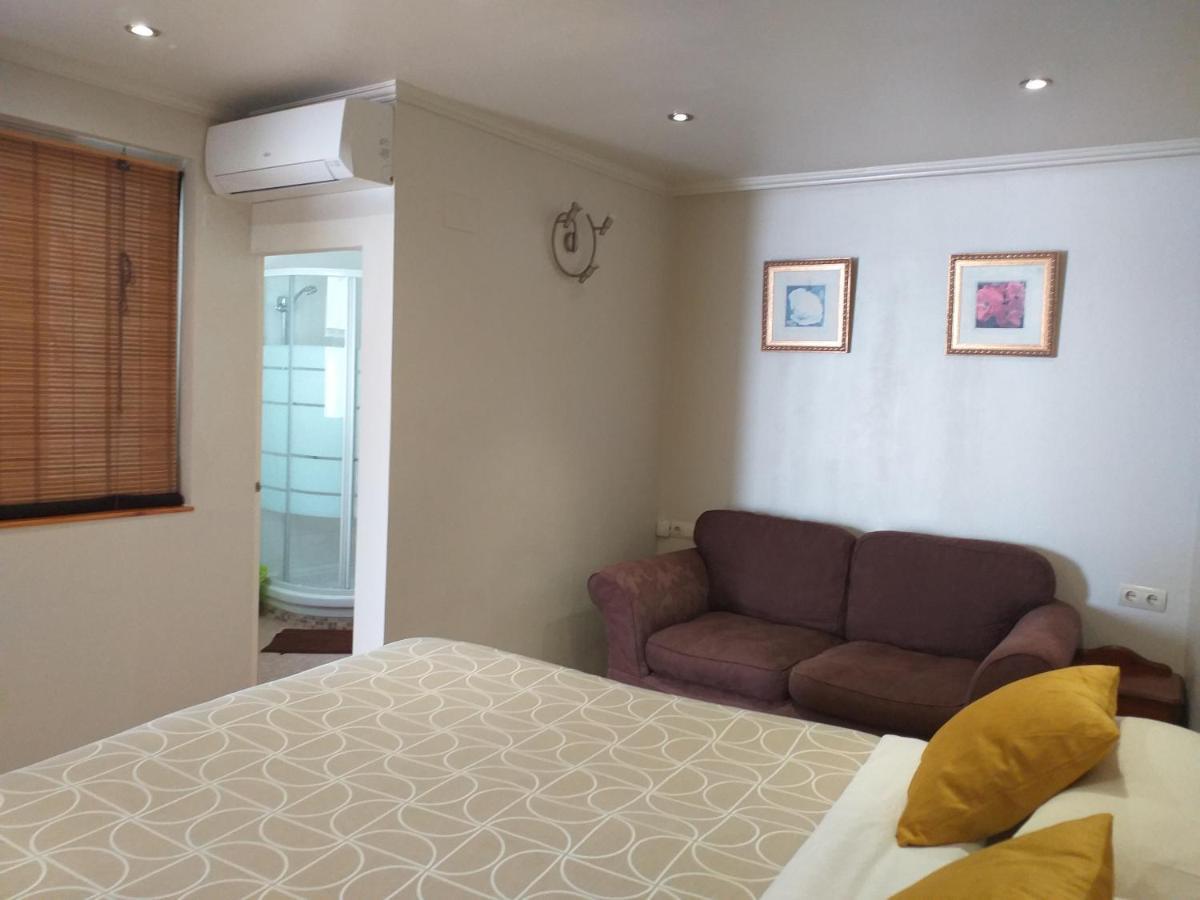 Malaga Ensuites City Centre Luaran gambar
